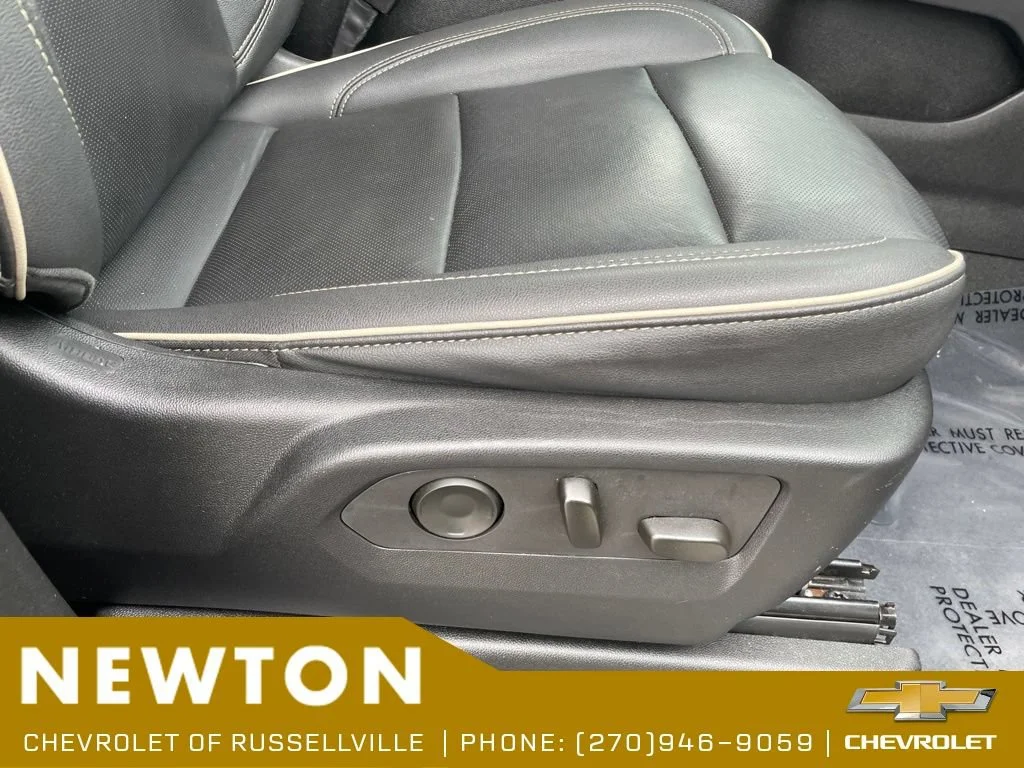Used 2024 Onyx Black GMC SLT image 25