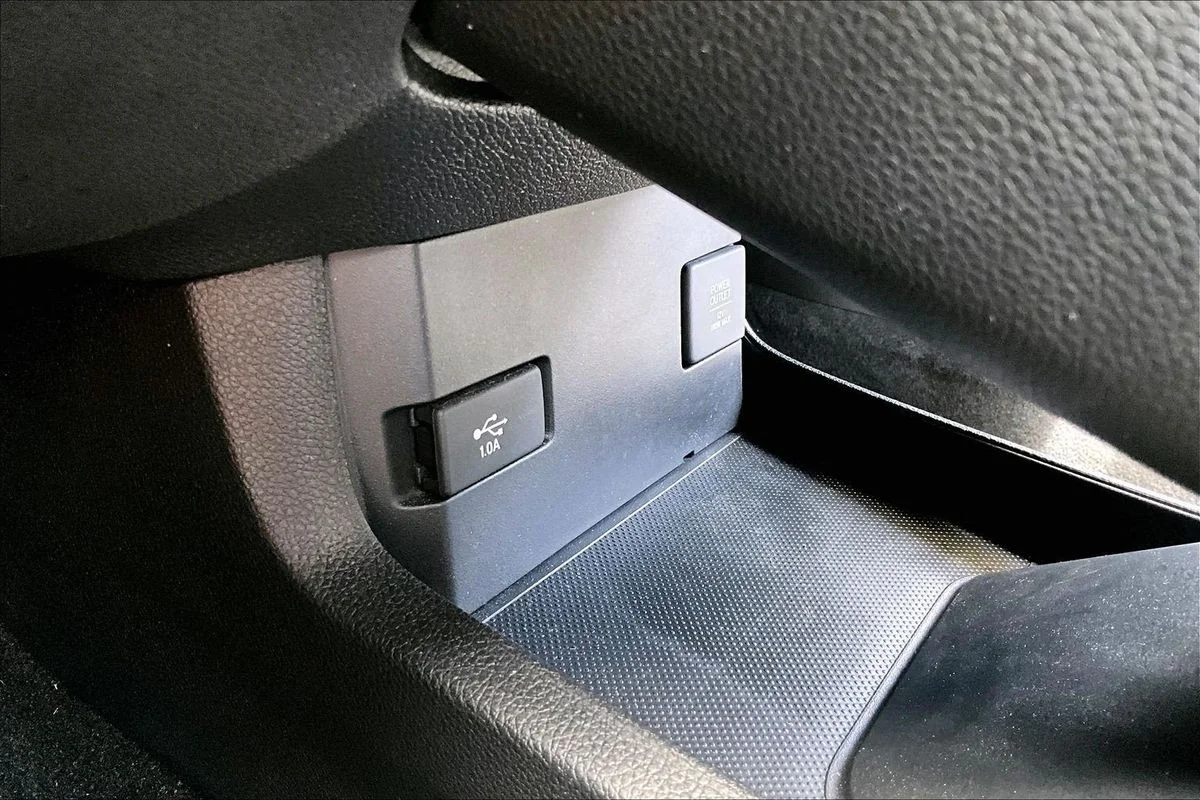 Used 2016 Blue Honda LX image 16
