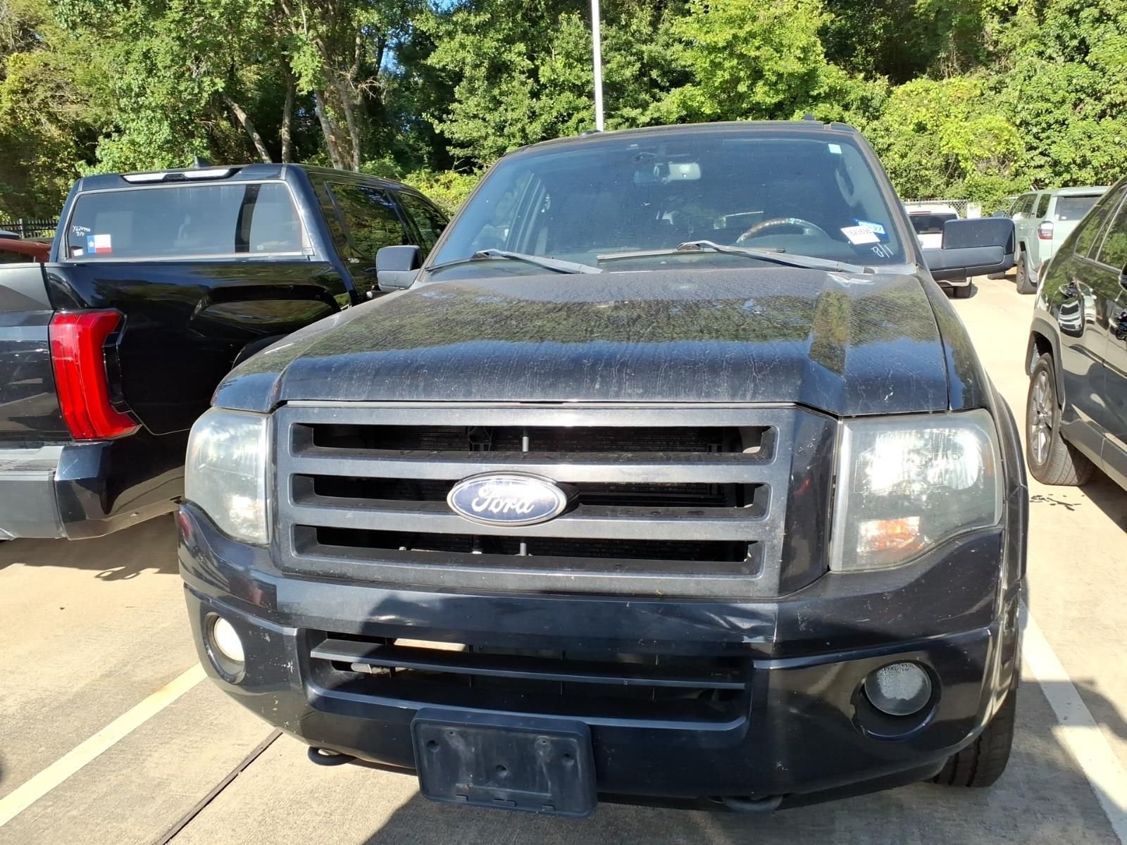 Used 2010 Tuxedo Black Metallic Ford Limited image 3