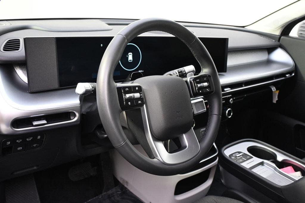 New 2026 Cyber Gray Hyundai SE image 11