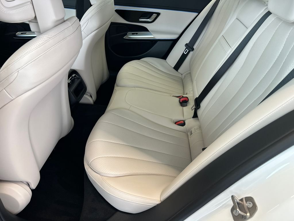 New 2027 Polar White Mercedes-Benz E 450 image 26