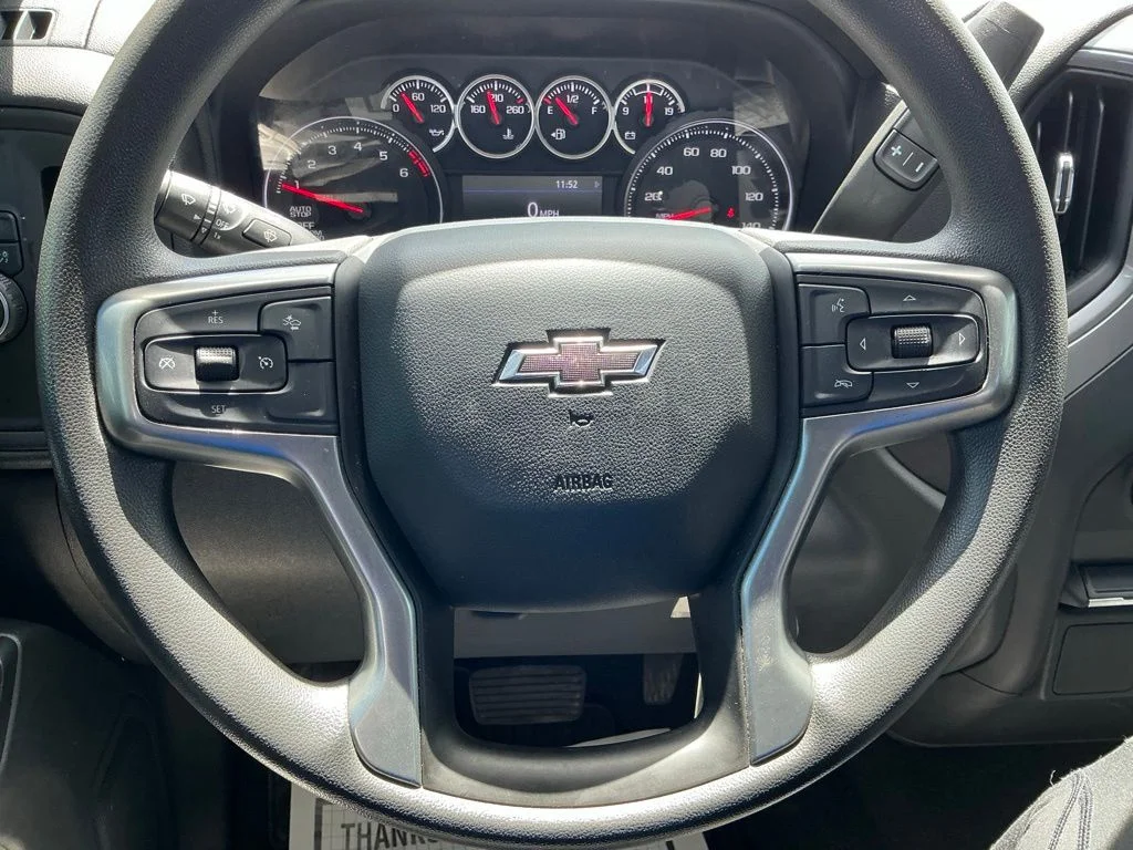 Used 2022 Silver Chevrolet Custom image 46