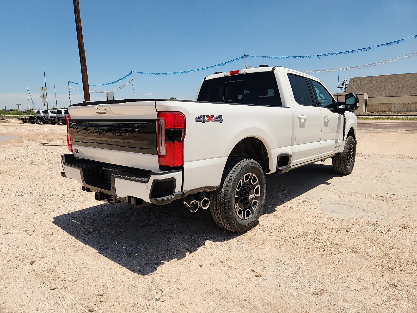 New 2026 Star White Metallic Tri-Coat Ford F-250® Platinum® image 7