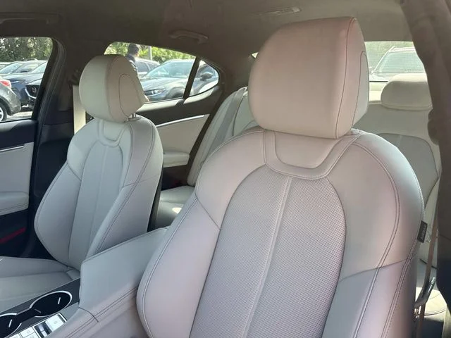 Used 2025 Gray Genesis 2.5T image 22
