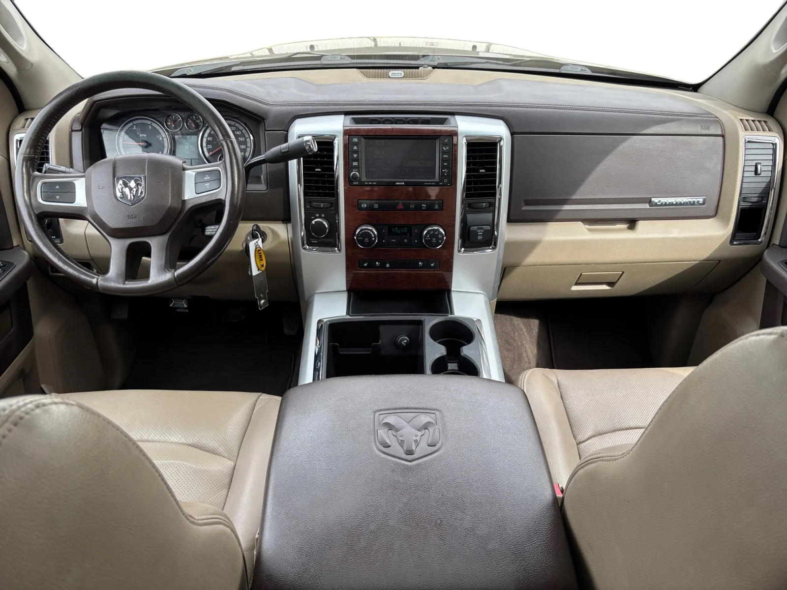 Used 2010 BROWN Dodge Laramie image 12
