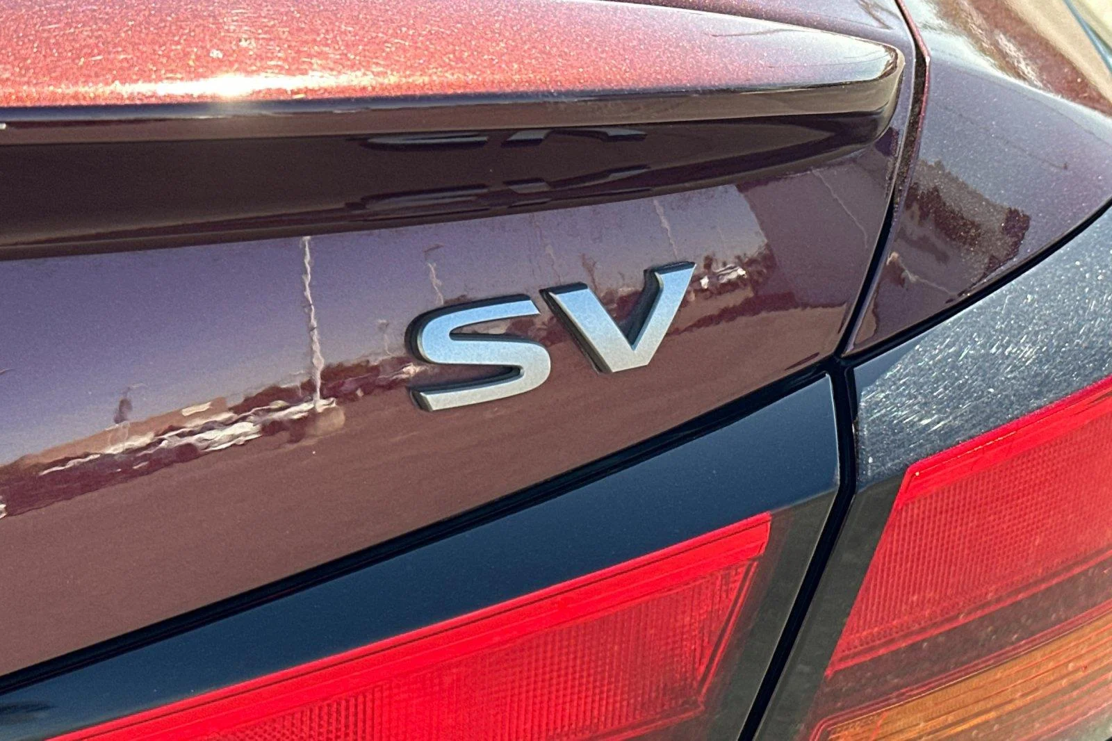 Used 2023 Garnet Pearl Metallic Nissan 2.5 SV image 26