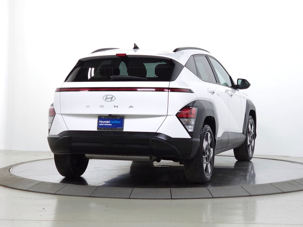 2025 Hyundai Kona SEL - Photo 11