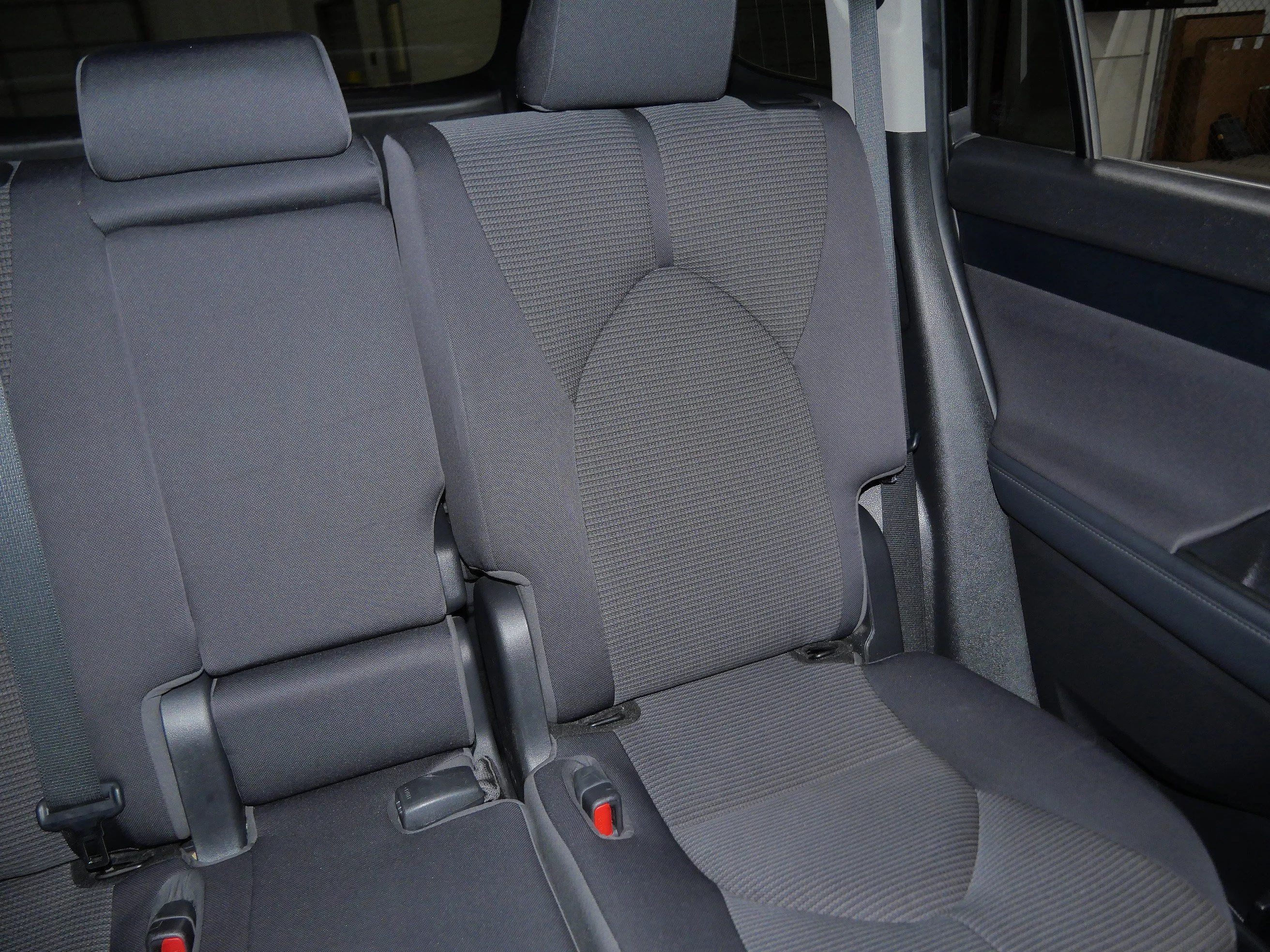 2023 Toyota Highlander LE - Photo 14