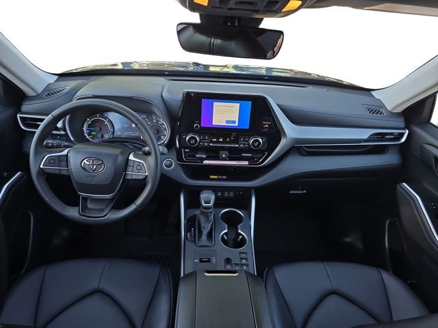 Used 2026 Black Toyota XLE image 9