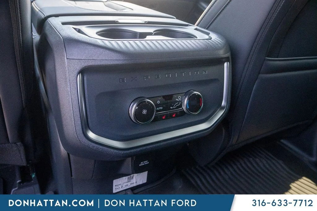 New 2027 Dark Matter Gray Metallic Ford MAX Platinum image 25