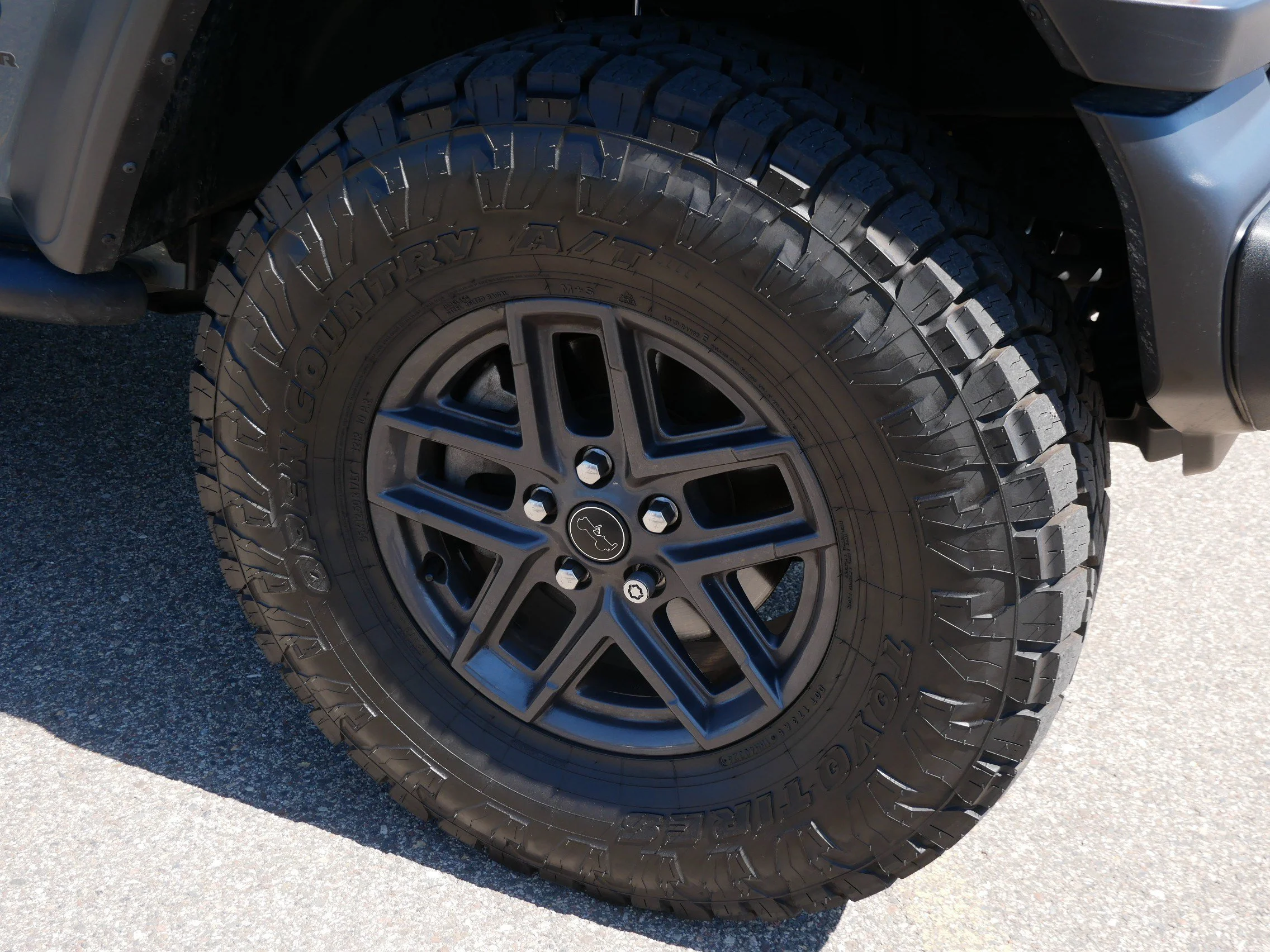 Used 2024 Anvil Clear Coat Jeep Sport S image 15