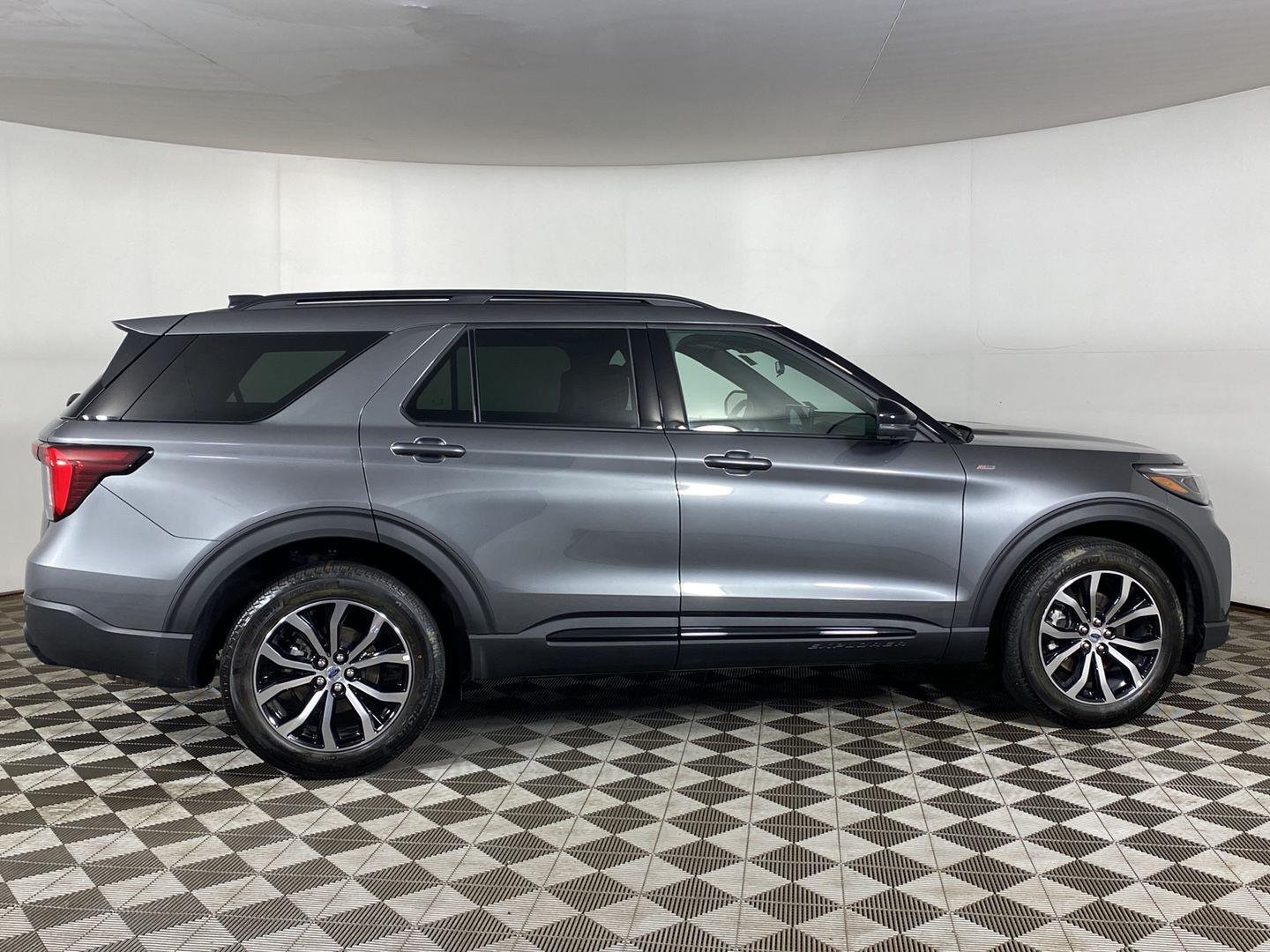 Used 2026 Gy Ford ST-Line image 9