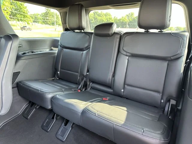 New 2027 Black Ford 4X4 PLATINUM image 28