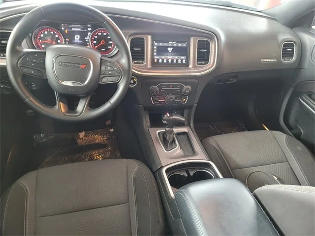 2022 Dodge Charger SXT - Photo 8