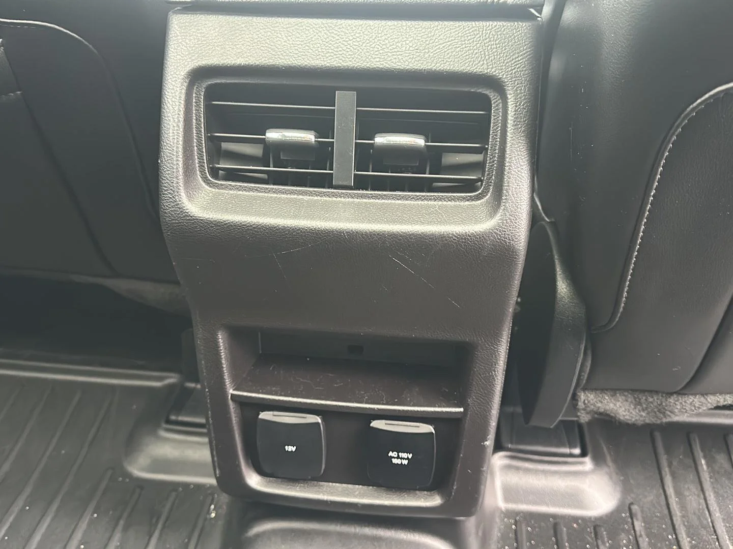 Used 2017 Ingot Silver Ford SEL image 15