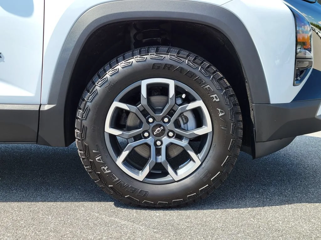 2026 Chevrolet Equinox ACTIV - Photo 10