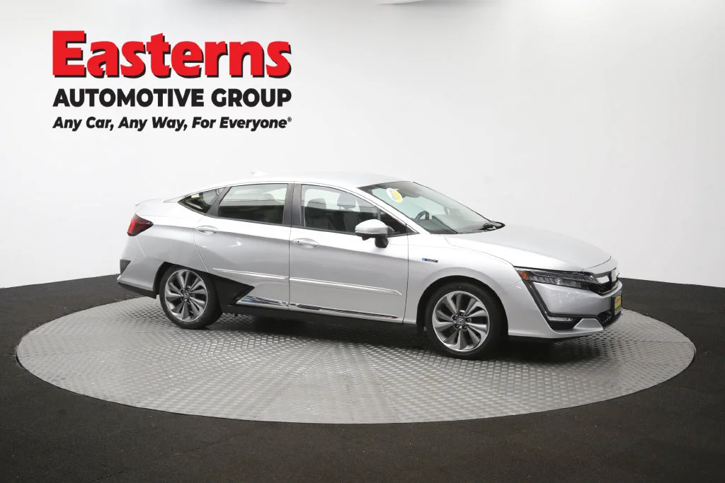 Used 2018 Silver Honda Touring image 46
