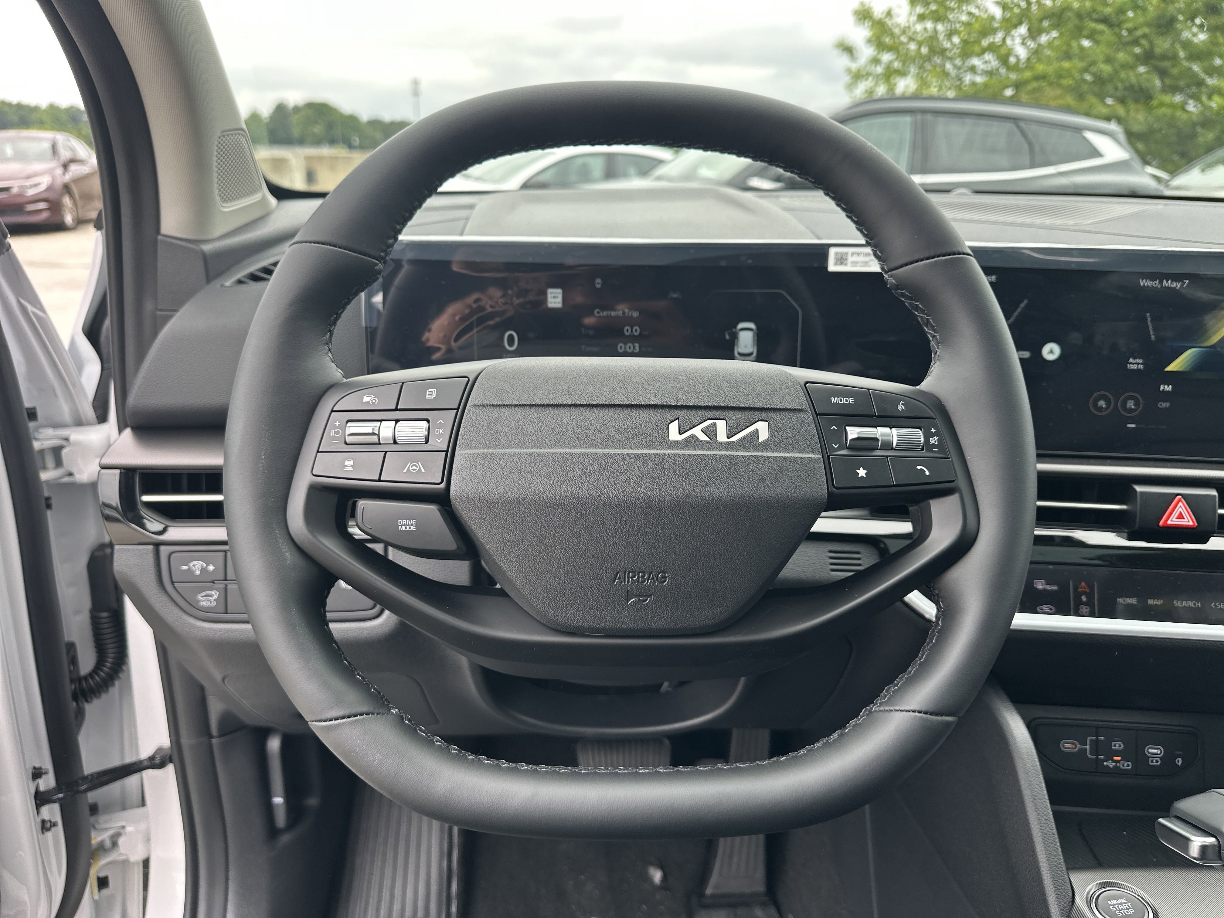 2026 Kia Sportage SX - Photo 17