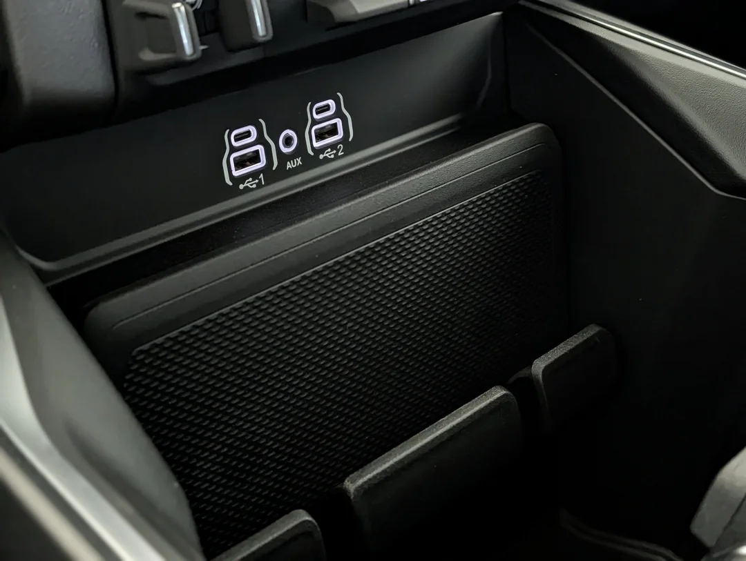 New 2026 White RAM Express - - 4x4 - 3.0L Hurricane Twin Turbo - Crew Cab - 64 Box & More! image 20