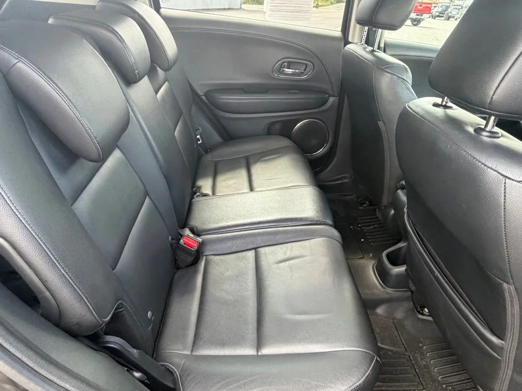 Used 2016 Black Honda EX-L image 12