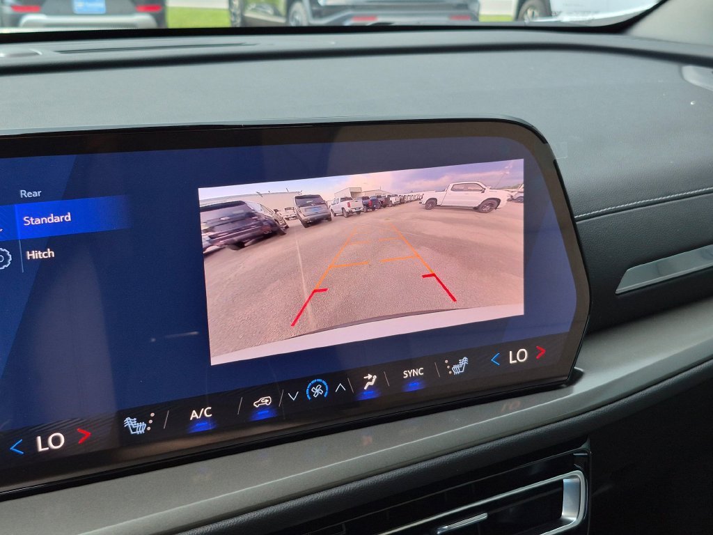 2026 Chevrolet Traverse LT - Photo 24