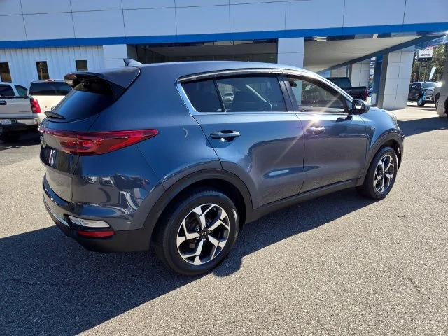 Used 2021 Blue Kia LX image 9