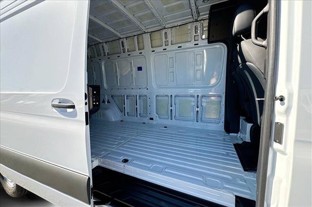2026 Mercedes-Benz Sprinter Cargo Van Base - Photo 49