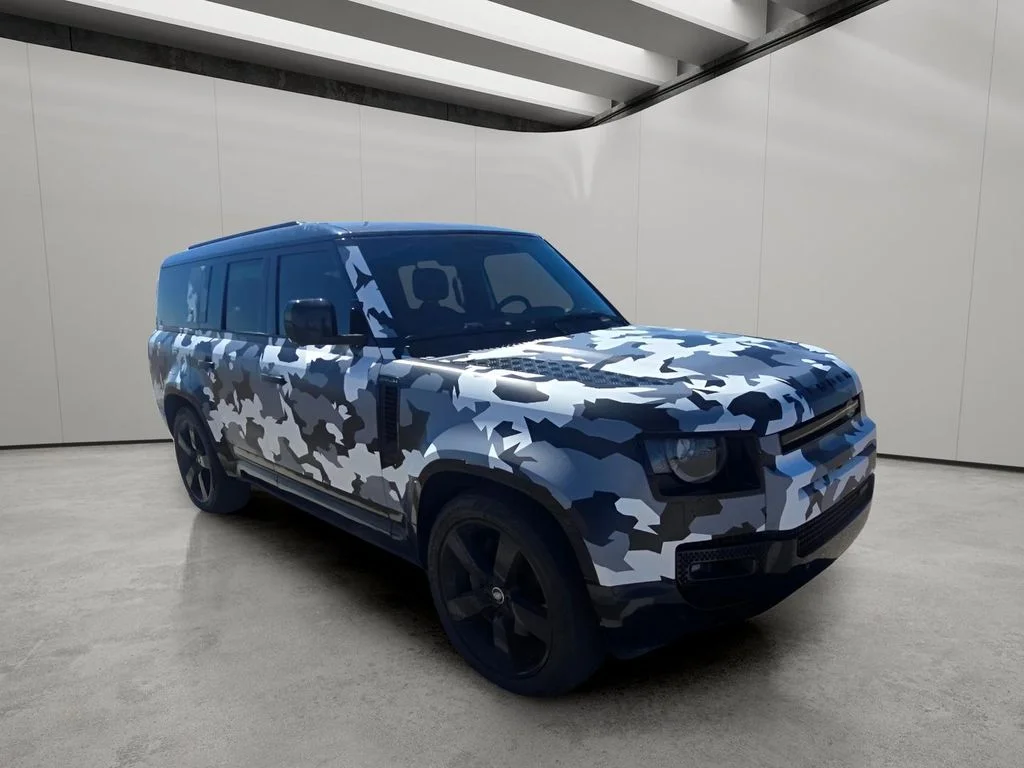 Used 2023 Fuji White Land Rover X-Dynamic SE image 7