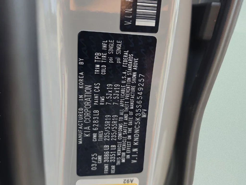 Used 2025 White Kia EX image 48