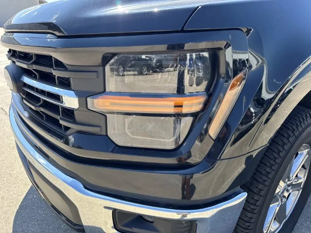 Used 2024 Black Ford XLT image 8