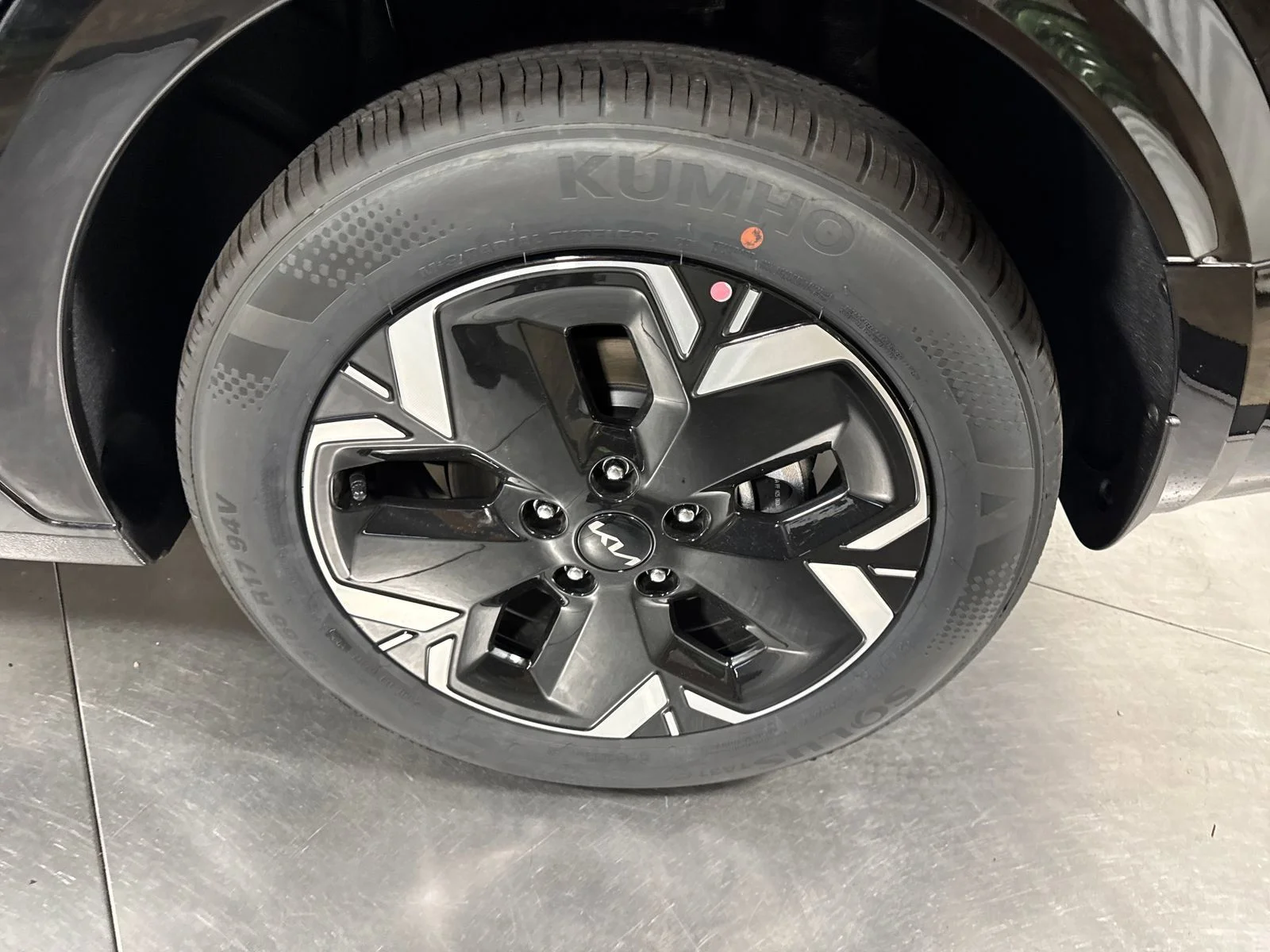 New 2026 Aurora Black Pearl Kia Wave image 7