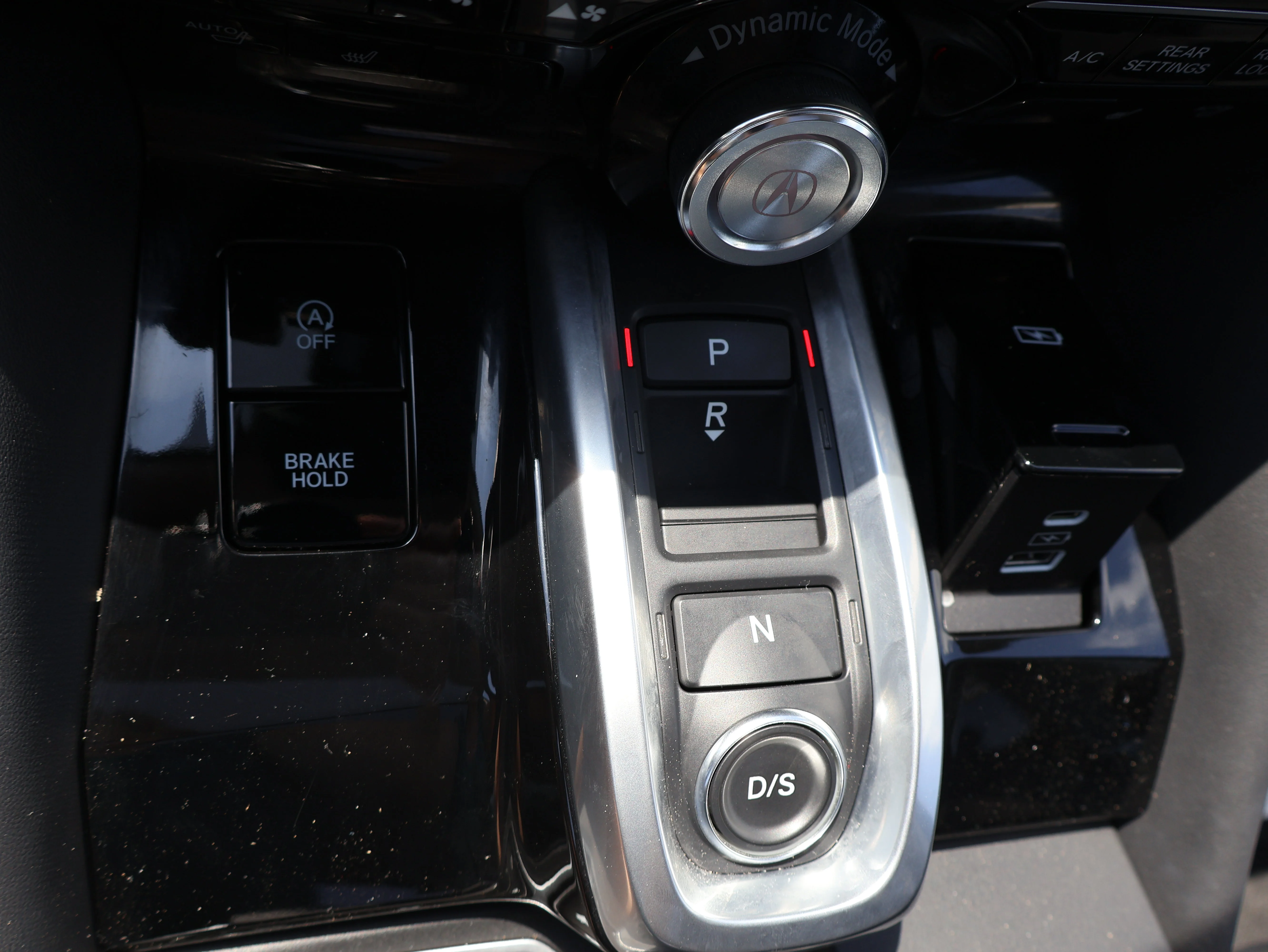 Used 2023 Liquid Carbon Metallic Acura w/Technology Package image 38