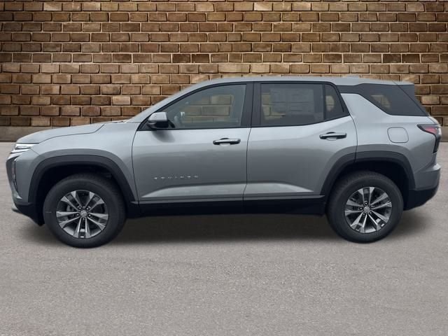 2026 Chevrolet Equinox LT photo 2