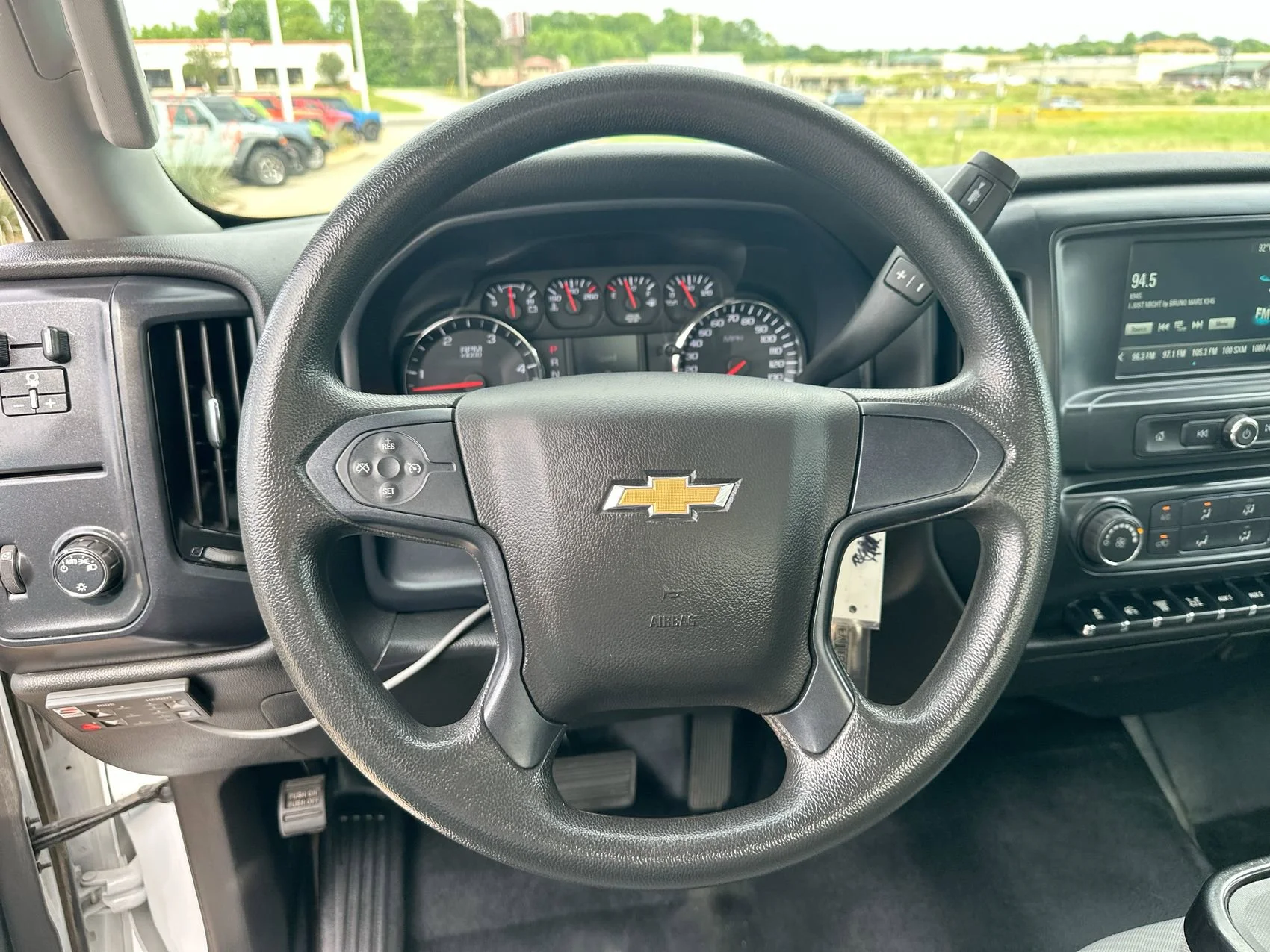 Used 2021 Summit White Chevrolet Work Truck image 14