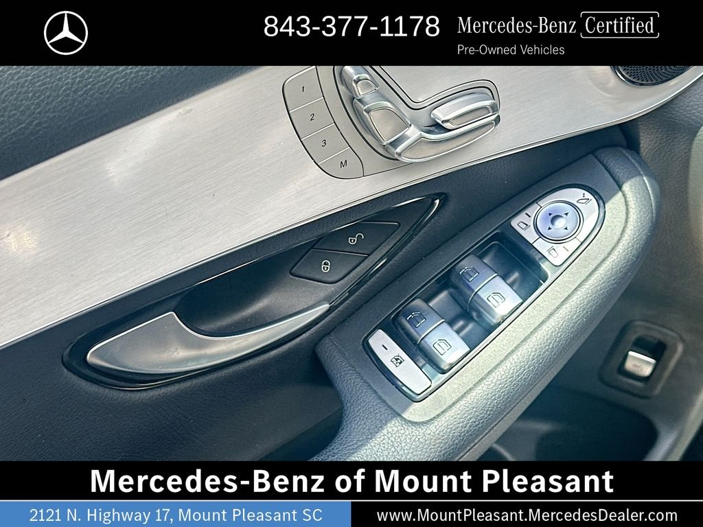 Certified Used 2022 Black Mercedes-Benz GLC 300 image 17