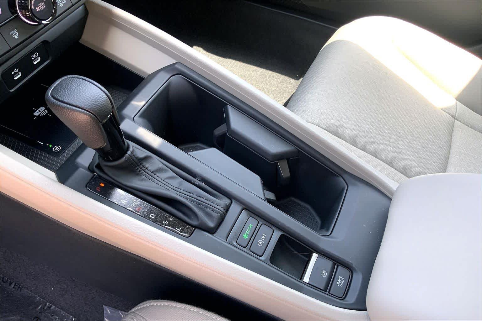 New 2026 Meteorite Gray Metallic Honda SE image 7