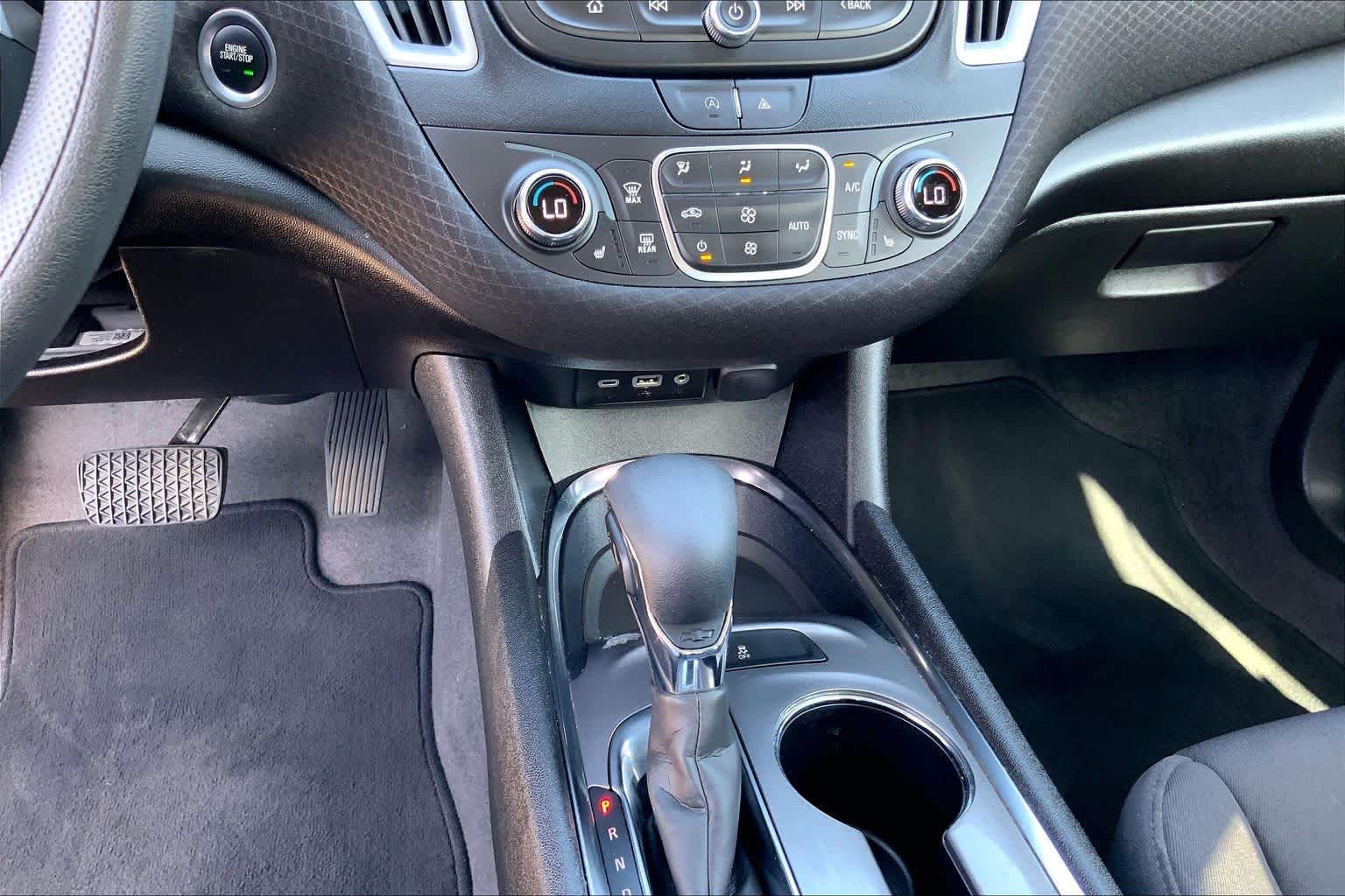 Used 2023 Sterling Gray Metallic Chevrolet LT image 31