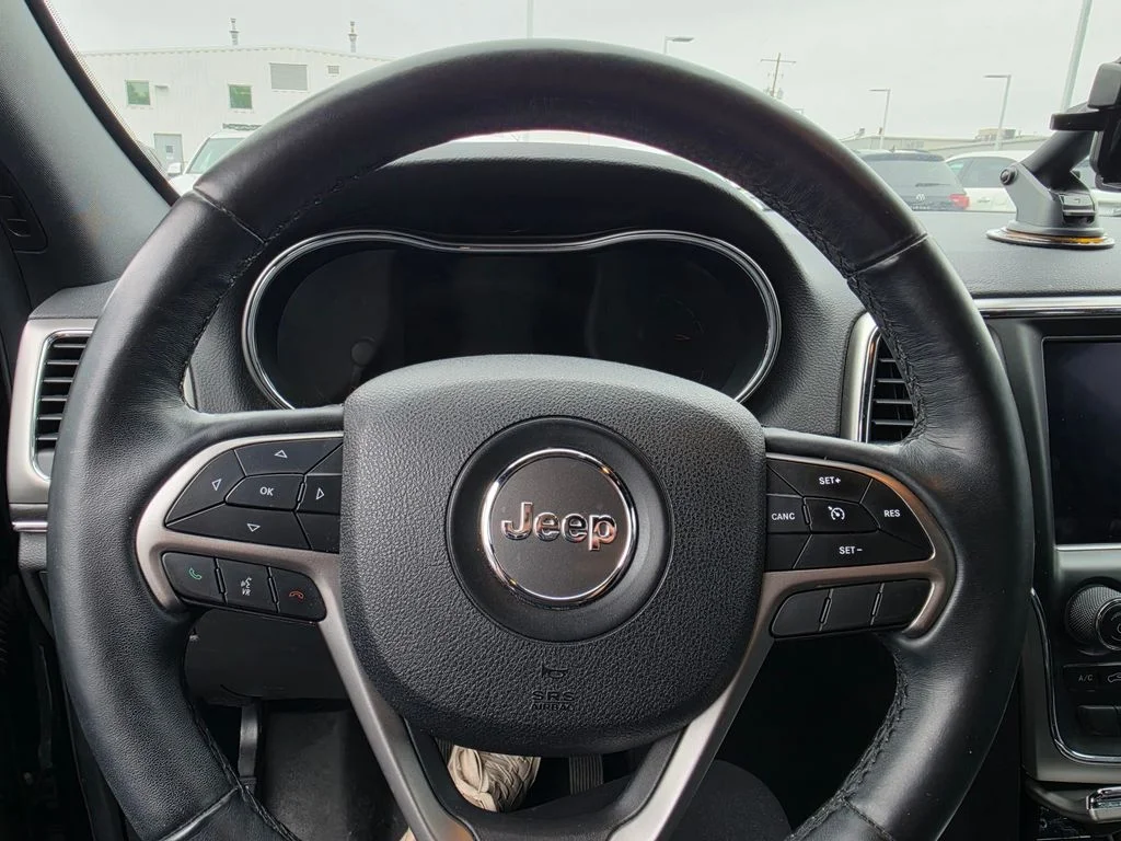 Used 2018 Black Jeep Limited image 8