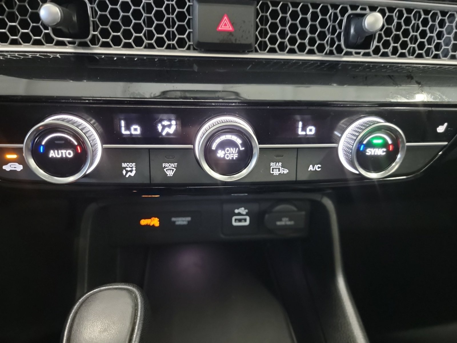 2023 Honda Civic Hatchback EX-L - Photo 21