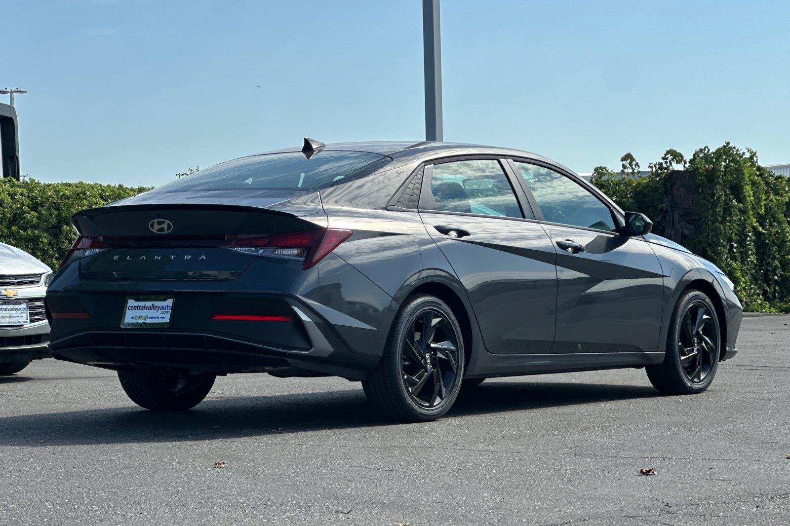 New 2026 Ecotronic Gray Hyundai SEL Sport Plus image 30