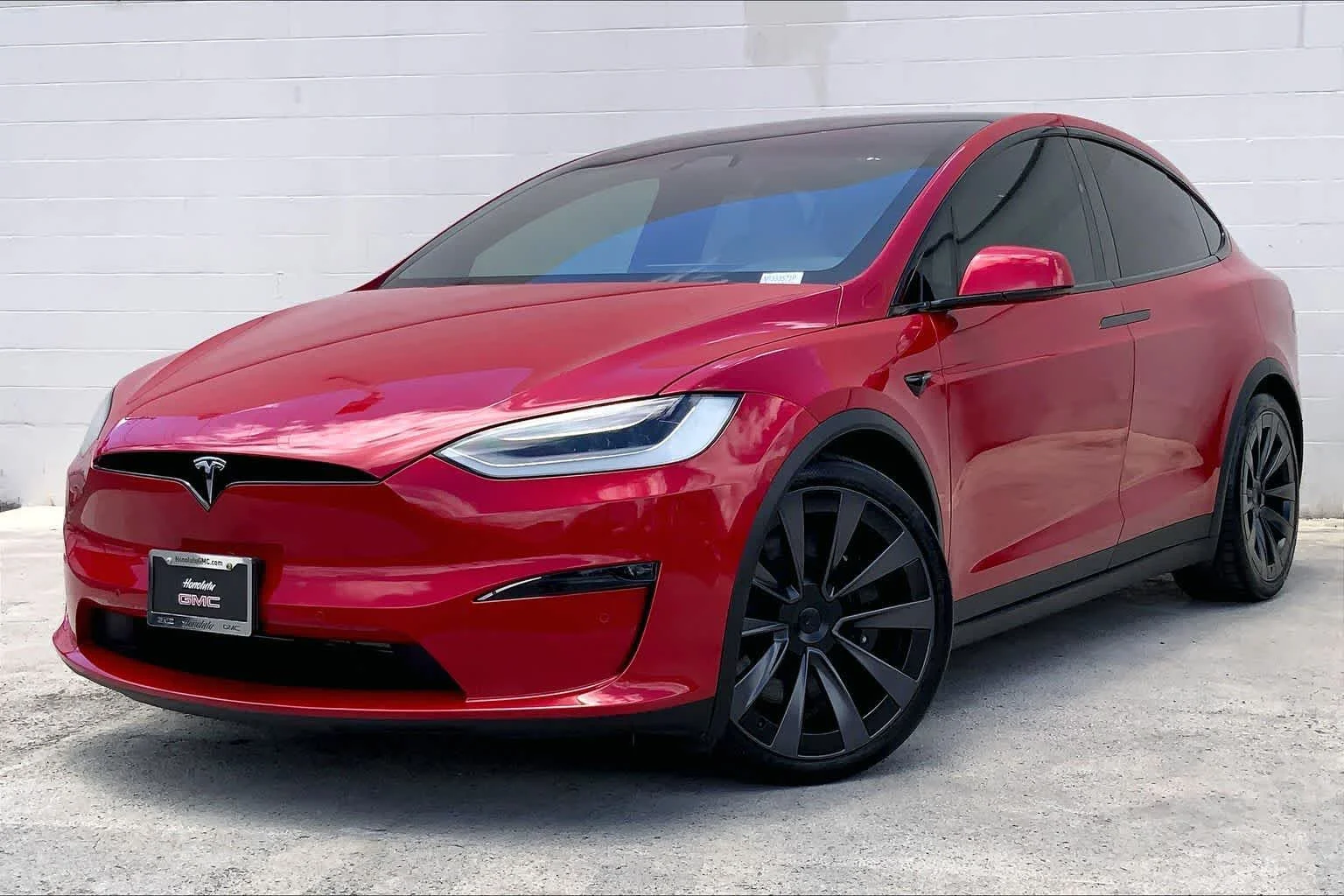 2022 Tesla Model X Plaid's photo