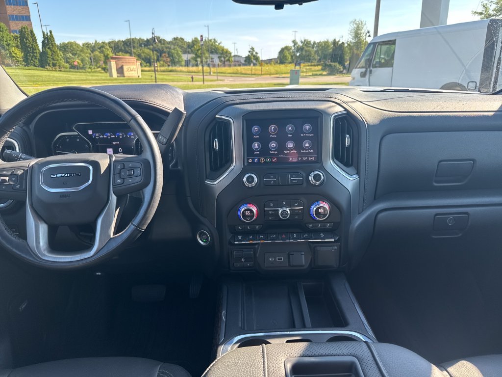 Used 2021 WHITE FROST TRICOAT GMC Denali image 12
