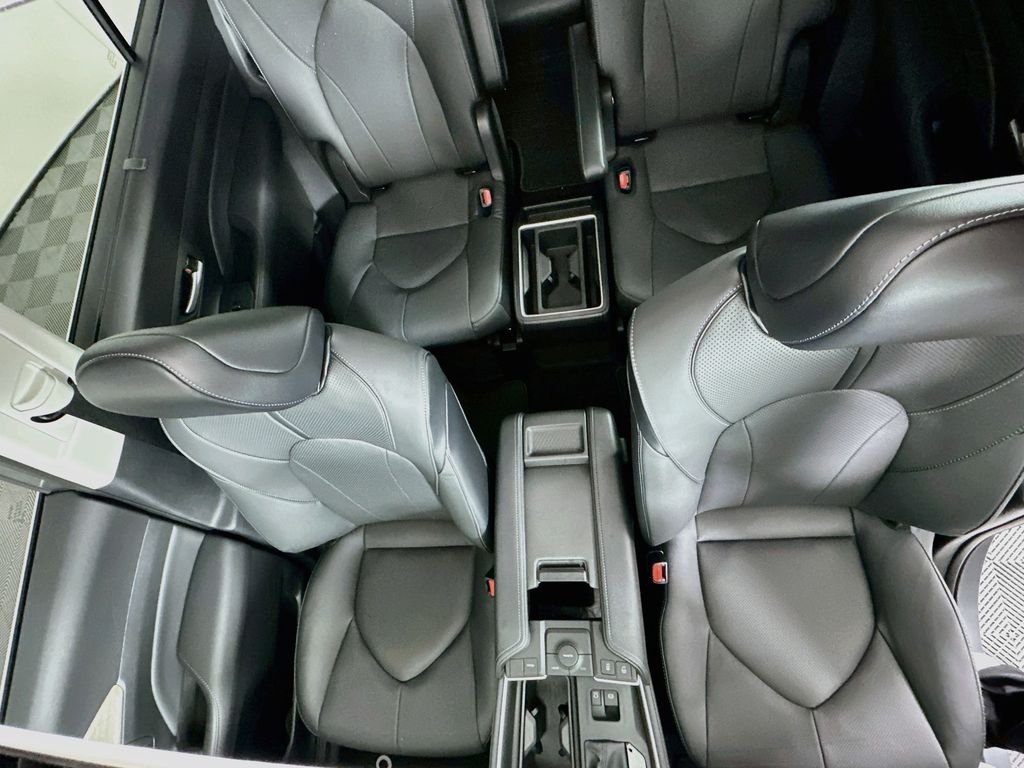 Used 2026  Toyota Limited image 22