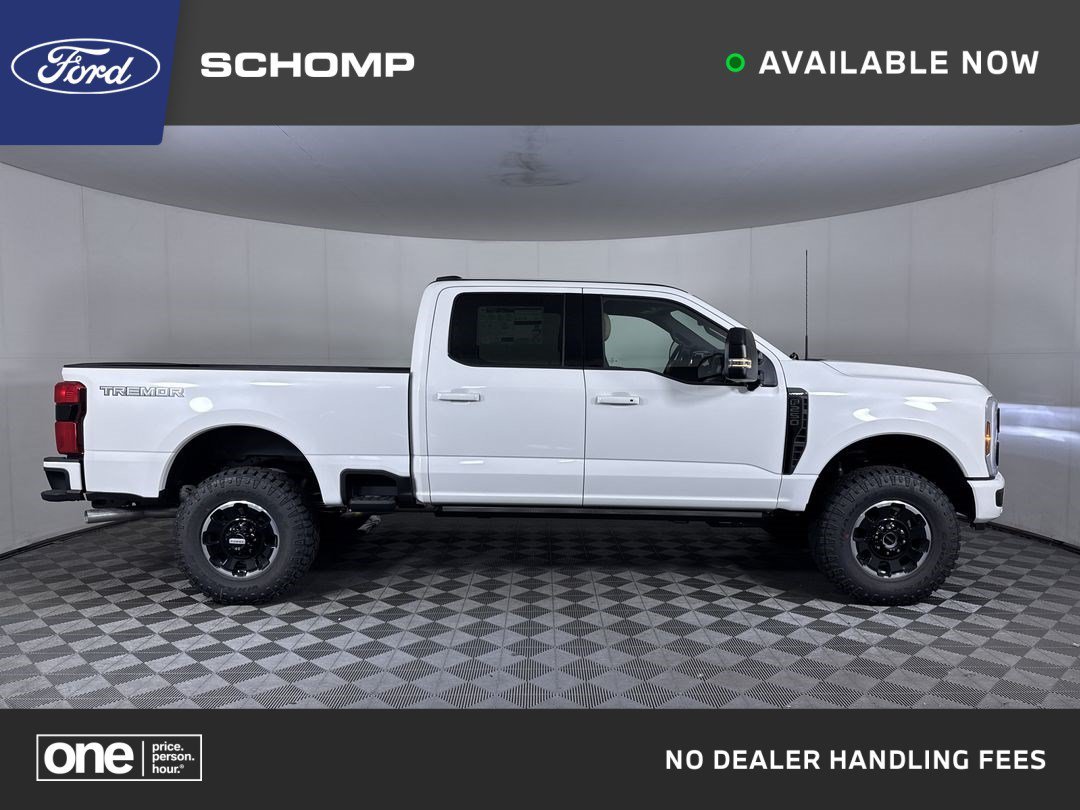 New 2026 Star White Metallic Tri-Coat Ford Lariat image 1