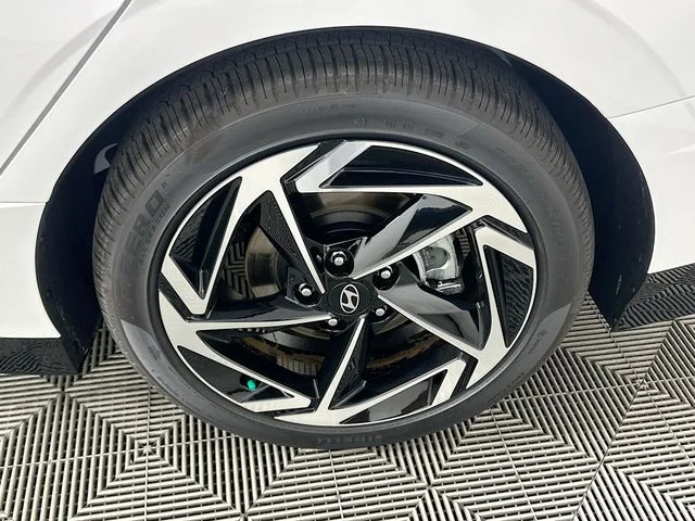 New 2026 Hyundai SONATA SEL Sport