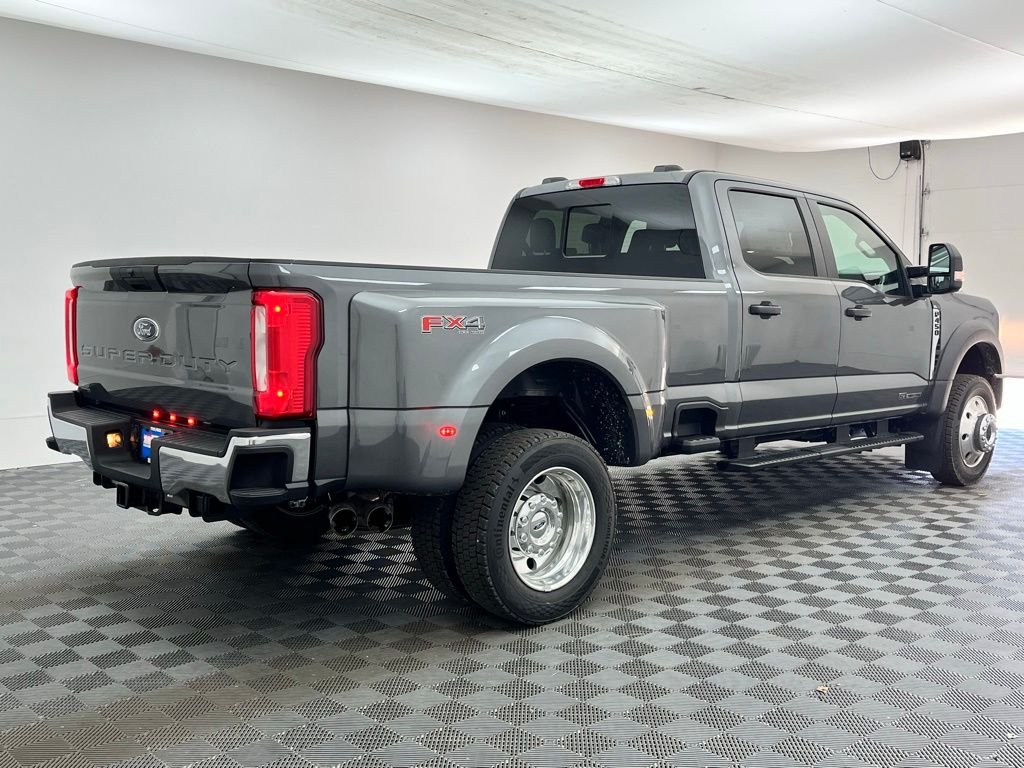 New 2026 Gray Ford XL image 8