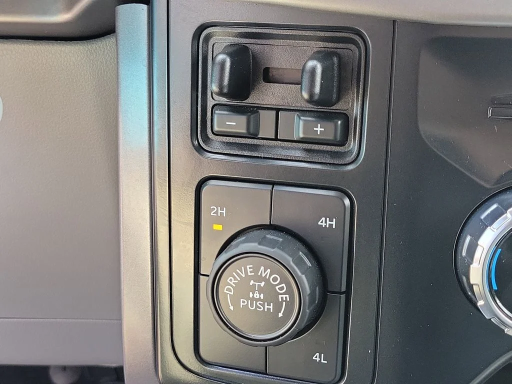 2024 Ford F-150 XLT - Photo 28
