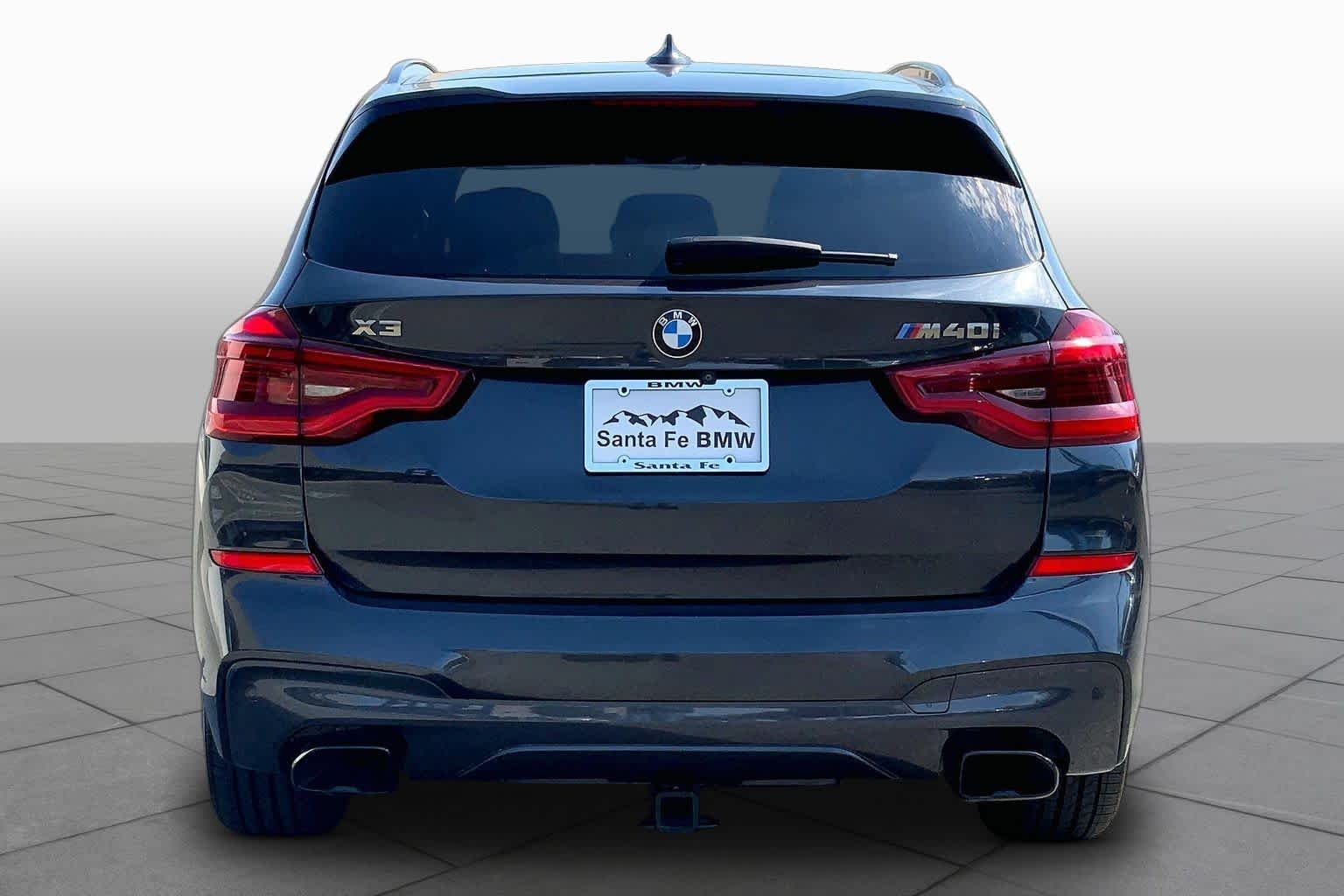 Used 2018 Alpine White BMW M40i image 4