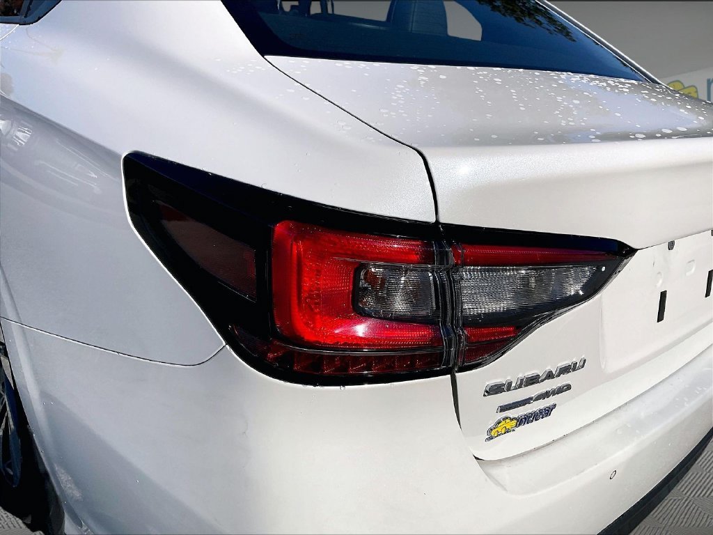 Used 2023 Crystal White Pearl Subaru Limited image 31