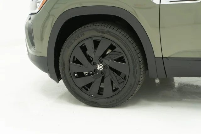 2026 Volkswagen Atlas Cross Sport SE w/Tech - Photo 11
